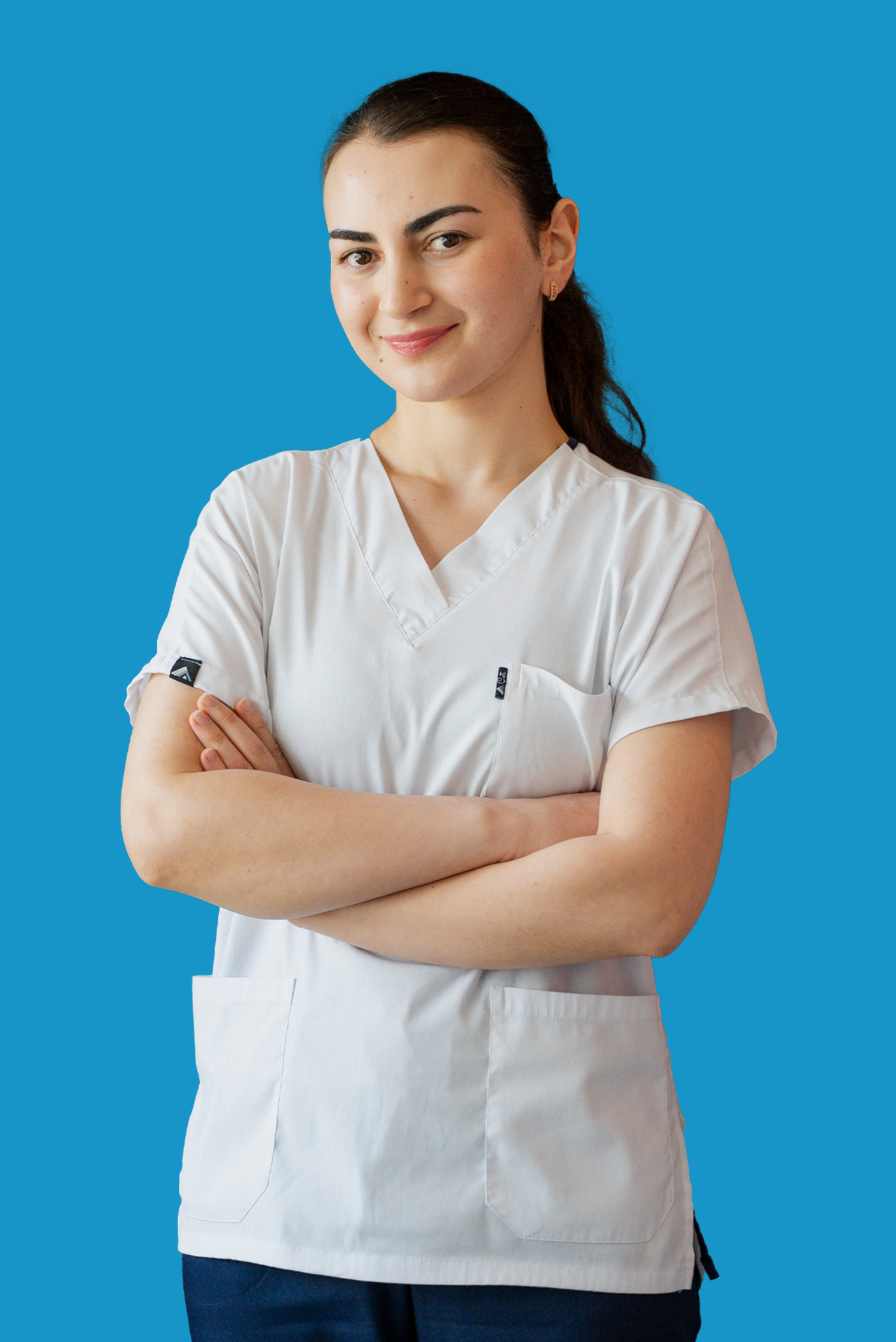 https://ikonclinic.com/wp-content/uploads/2025/08/3-DIS-HEKIMI-SABINA-ALISOY.jpg